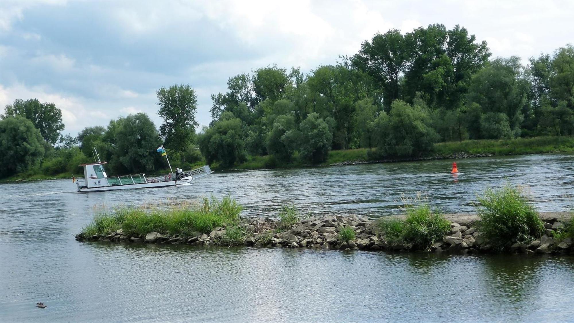 Ferienwohnungen Geier Niederalteich ภายนอก รูปภาพ